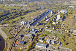 Das Gelände des Container Terminal Halle Saale aus der Luft.